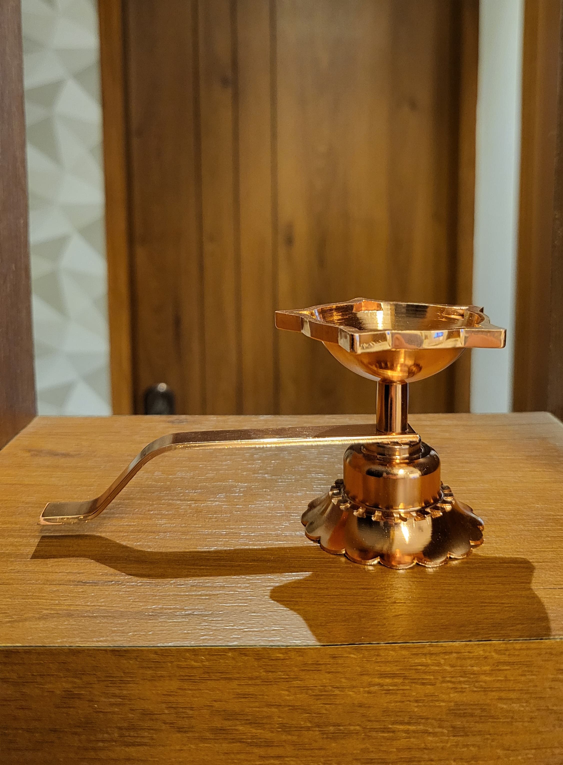 Premium Brass Aarti Diya – Traditional Heavy-Weight Design