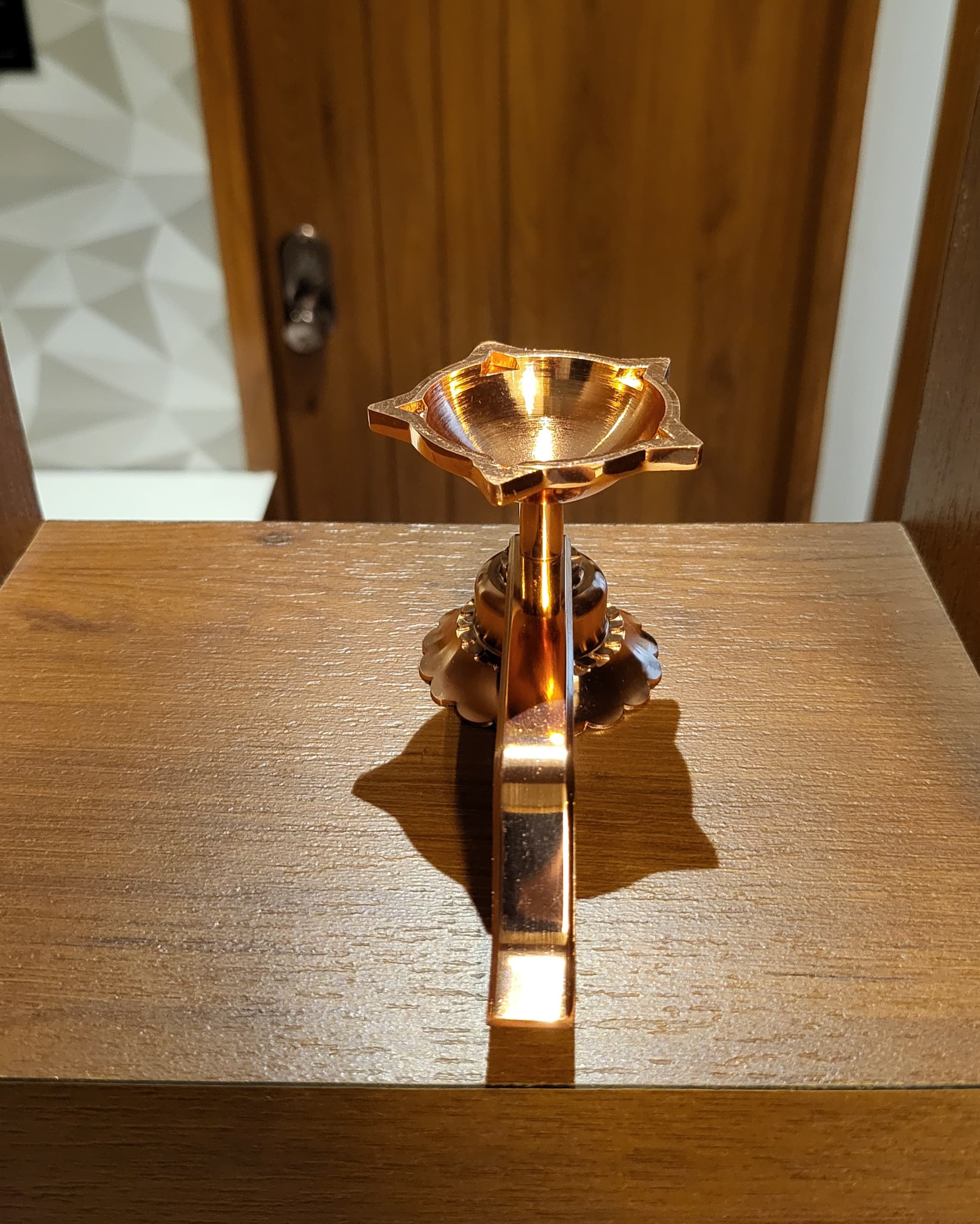 Premium Brass Aarti Diya – Traditional Heavy-Weight Design