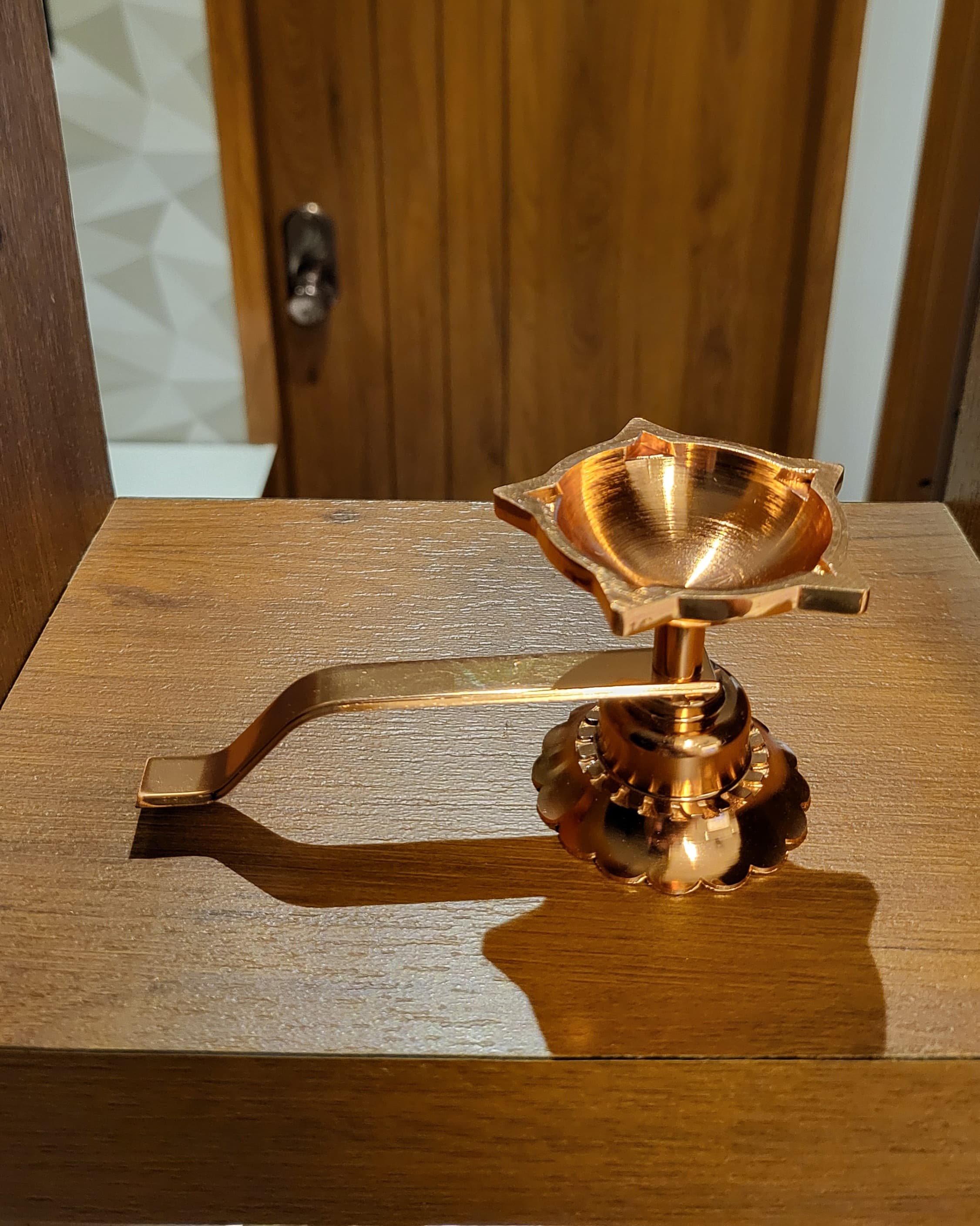 Premium Brass Aarti Diya – Traditional Heavy-Weight Design